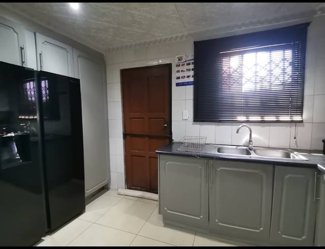 3 BEDROOM HOUSE FOR SALE IN KATLEHONG SOUTH